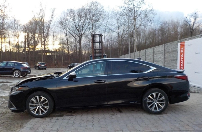 Lexus ES cena 82900 przebieg: 149758, rok produkcji 2020 z Łosice małe 407